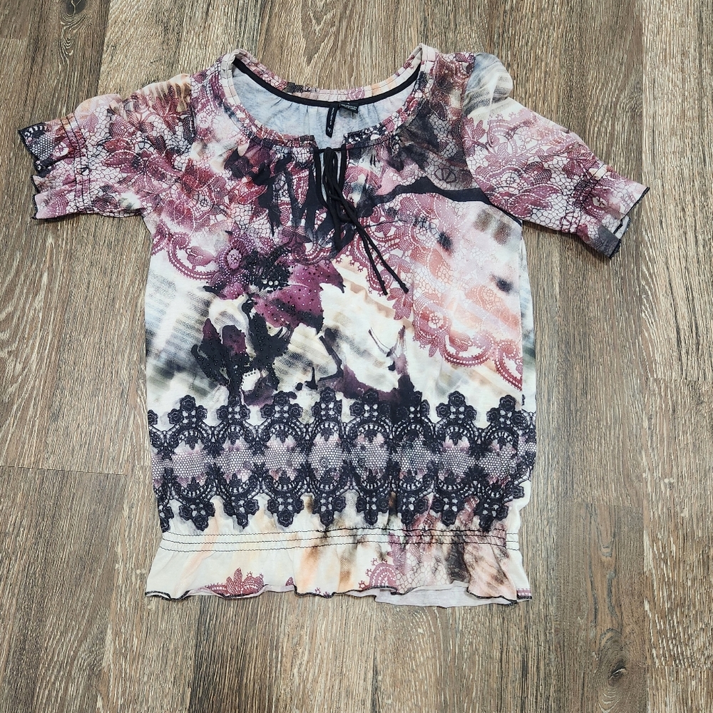 New Directions top size Large